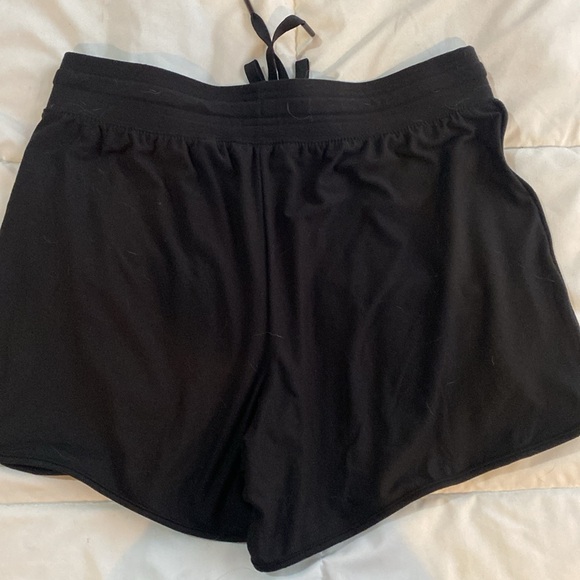 Danskin Reverie shorts - Size SM stretch wicking moisture control. Super soft. - Picture 4 of 4